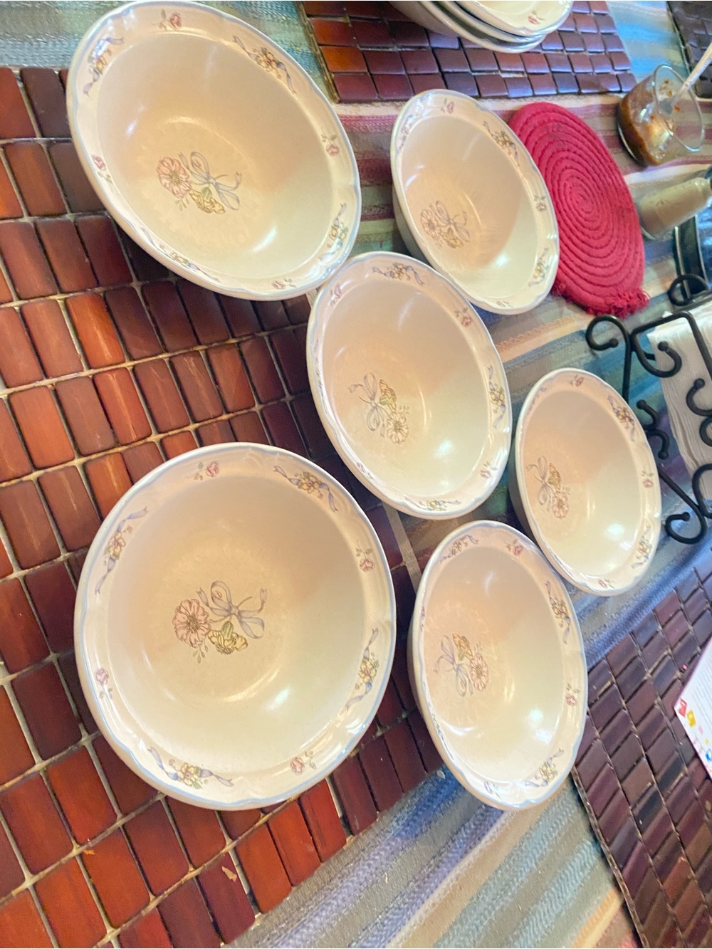 Vintage International Cream Floral Cerial/Soup Bowls - Set of 6
